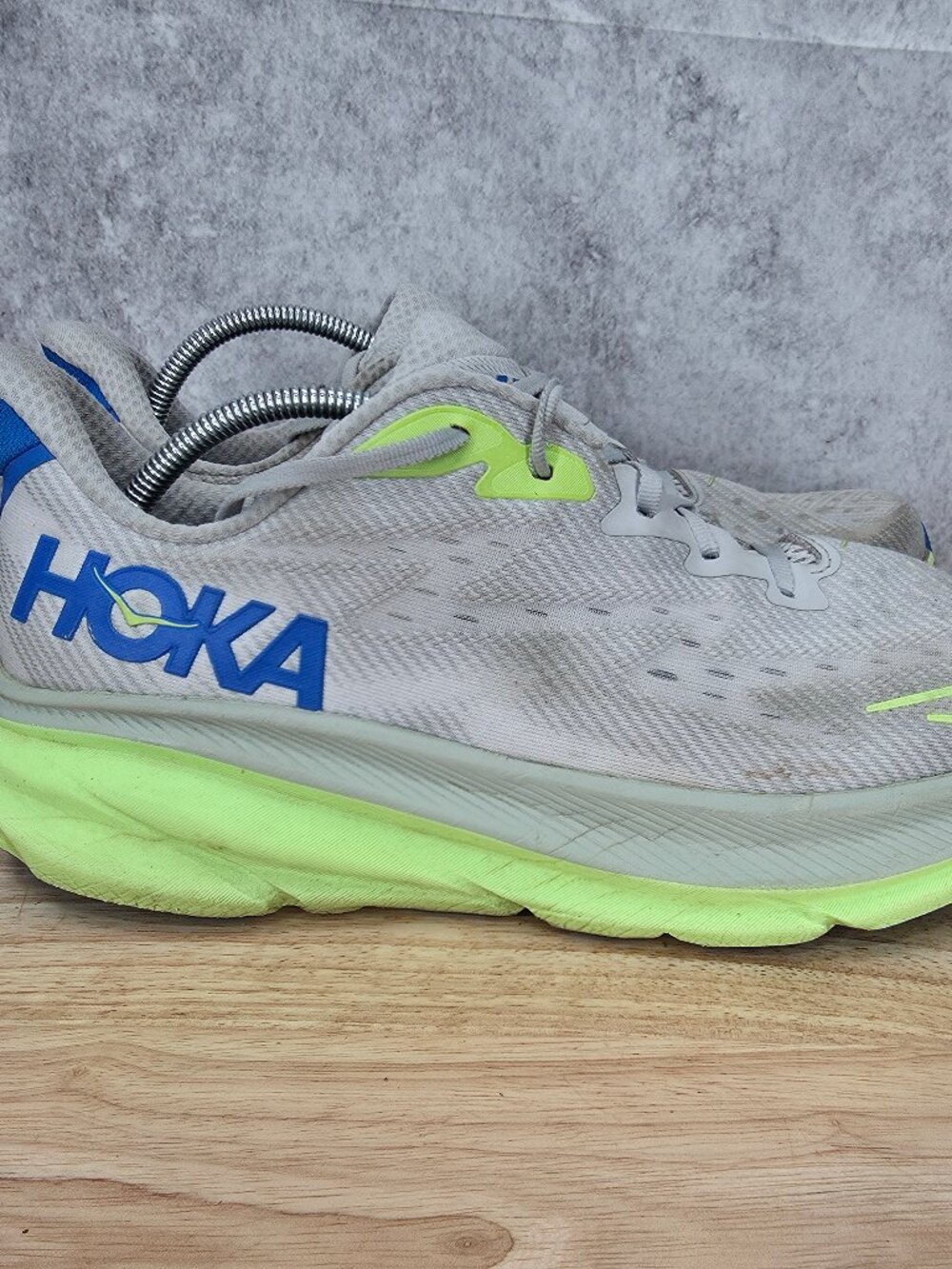 Hoka Clifton 9 Shoes Men's 13 D Stardust Electric Cobalt